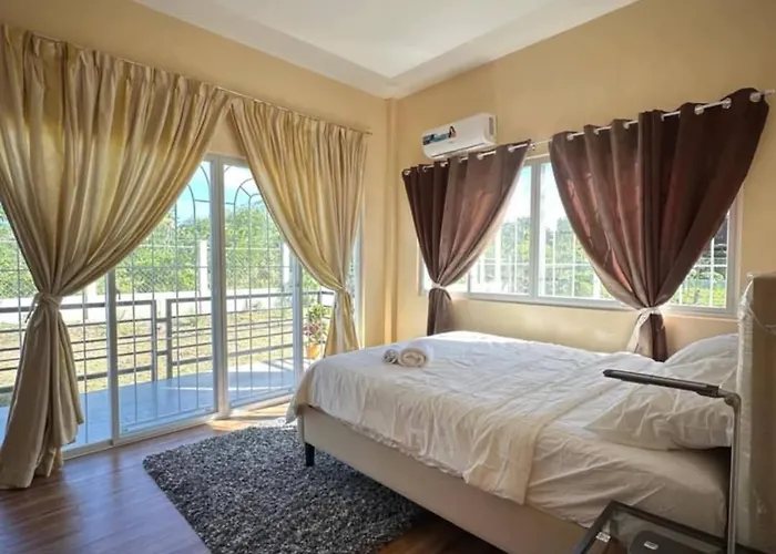 Jenny's White Haven Gasthuis San Francisco (Cebu)
